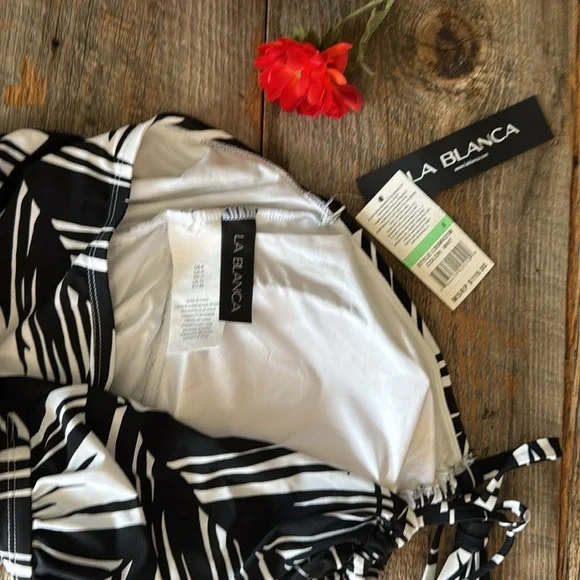 La Blanca Black and White Women's Halter One-Piece Swimsuit Size 8 - Picture 7 of 11